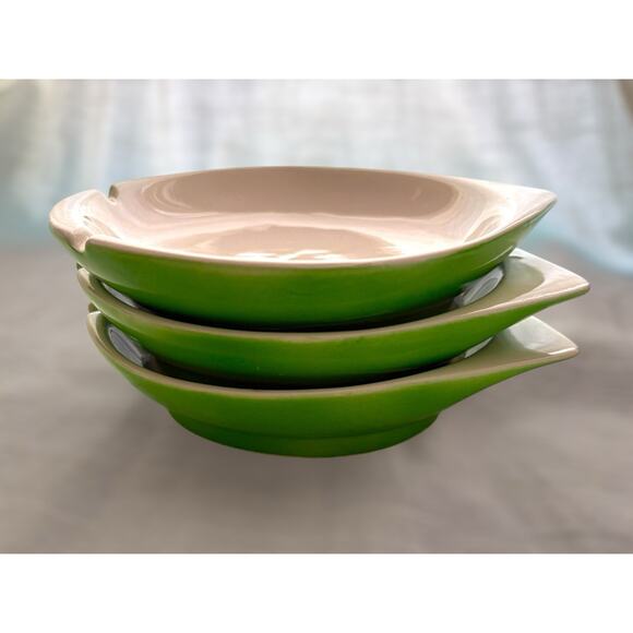 Set of 3 Atomic Era Mid Century Modern Green & White Stackable Ashtrays 6” - Picture 2 of 7